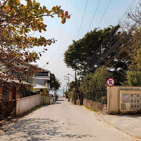 Apartamento A Poucos Passos Da Praia Da Conceicao Bombinhas Buitenkant foto